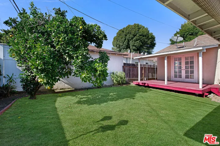 9408 Cattaraugus Avenue, Los Angeles, California 90034