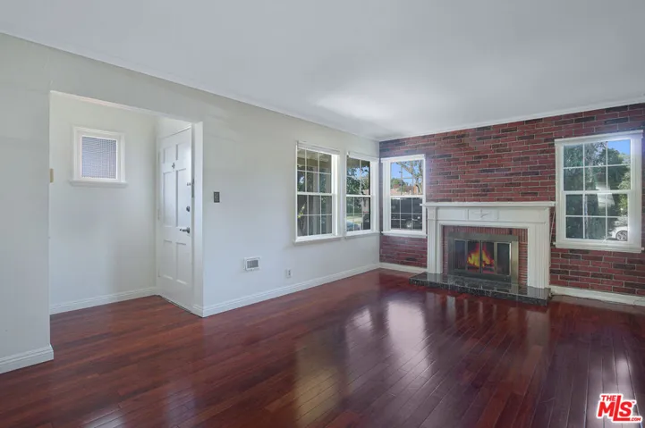 9408 Cattaraugus Avenue, Los Angeles, California 90034