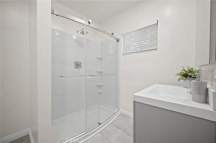 15445 Archwood Street, Van Nuys, California 91406