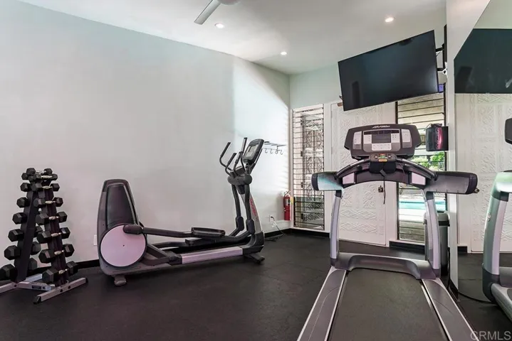 1150 Anchorage Lane 408, San Diego, California 92106