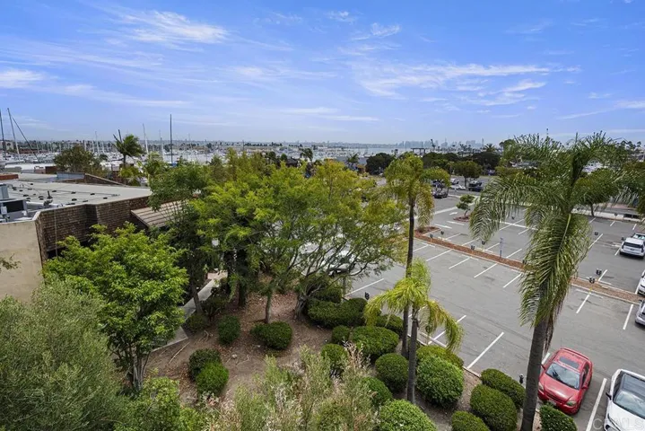 1150 Anchorage Lane 408, San Diego, California 92106