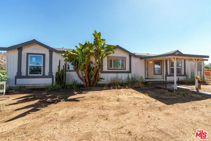 25120 Charina Lane, Homeland, California 92548