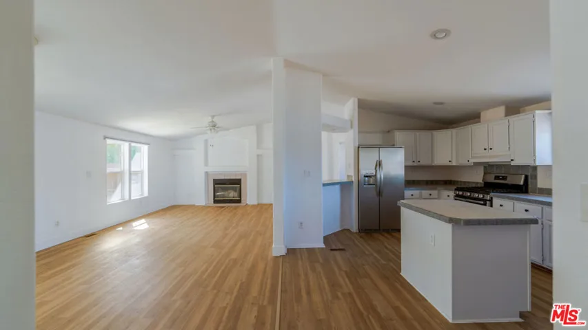 25120 Charina Lane, Homeland, California 92548