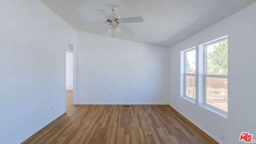 25120 Charina Lane, Homeland, California 92548