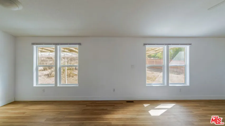 25120 Charina Lane, Homeland, California 92548