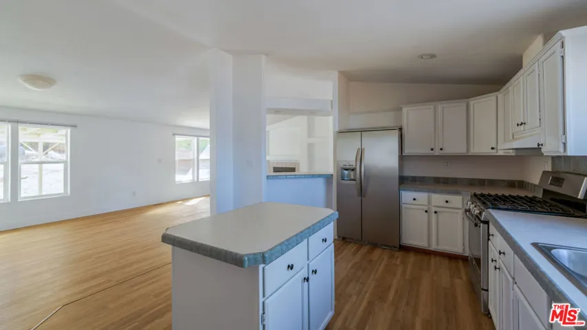 25120 Charina Lane, Homeland, California 92548