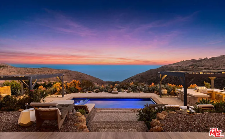 10715 Yerba Buena Road, Malibu, California 90265