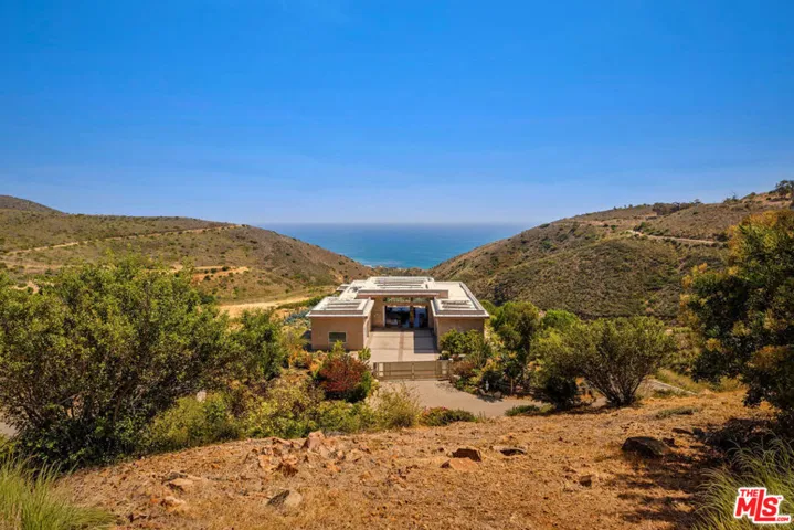 10715 Yerba Buena Road, Malibu, California 90265