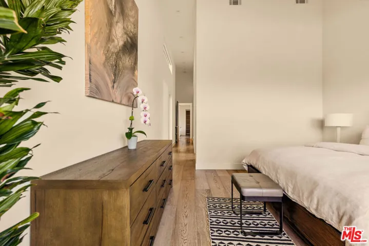 10715 Yerba Buena Road, Malibu, California 90265