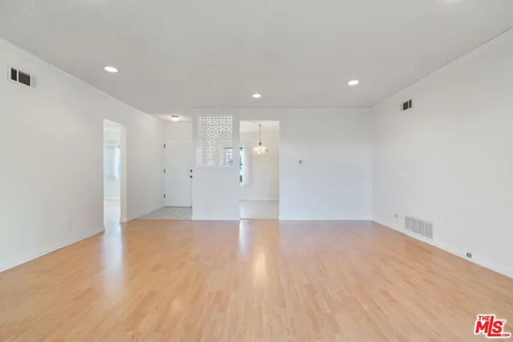 2648 Range Road, Los Angeles, California 90065