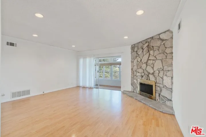 2648 Range Road, Los Angeles, California 90065