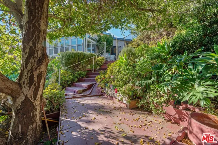 2648 Range Road, Los Angeles, California 90065