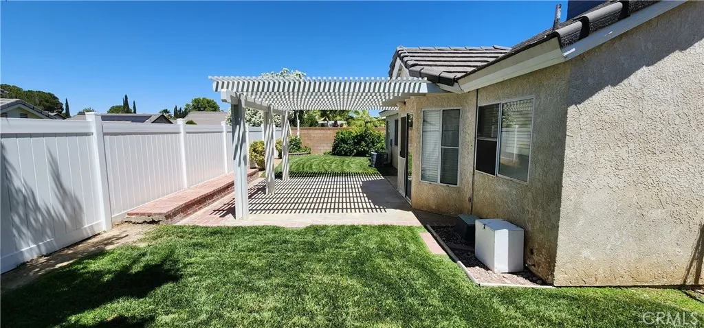 3219 W Avenue J4, Lancaster, California 93536