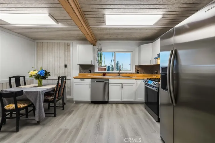 19658 E Avenue F8, Lancaster, California 93535