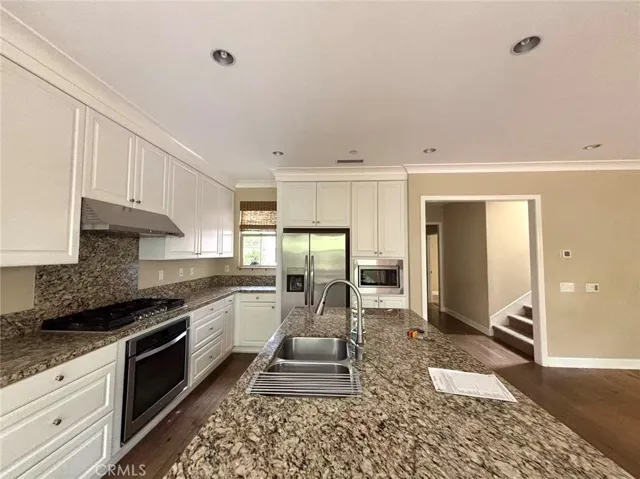 80 Ashdale, Irvine, California 92620