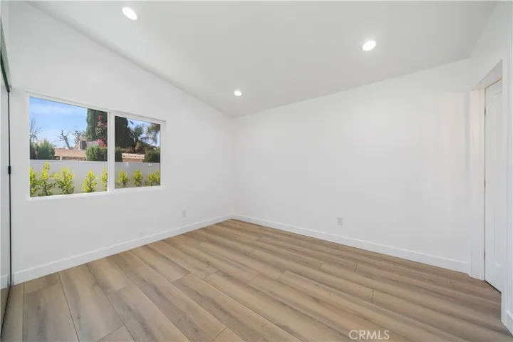 22928 Leadwell Street, West Hills, California 91307
