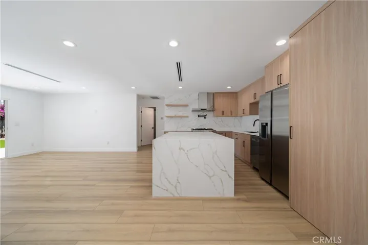 22928 Leadwell Street, West Hills, California 91307