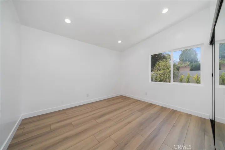 22928 Leadwell Street, West Hills, California 91307