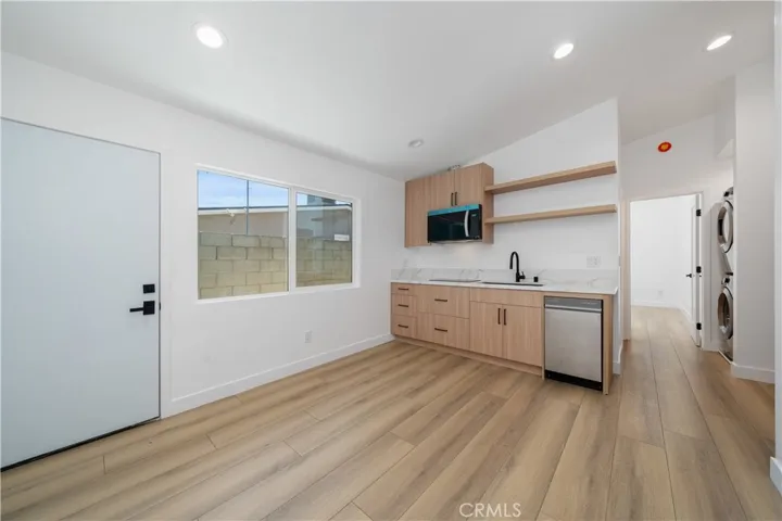 22930 Leadwell Street, West Hills, California 91307