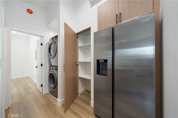 22930 Leadwell Street, West Hills, California 91307