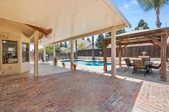 1567 Brentwood Avenue, Upland, California 91786