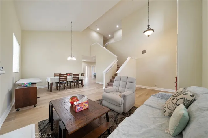15828 Dianthus, Fontana, California 92335