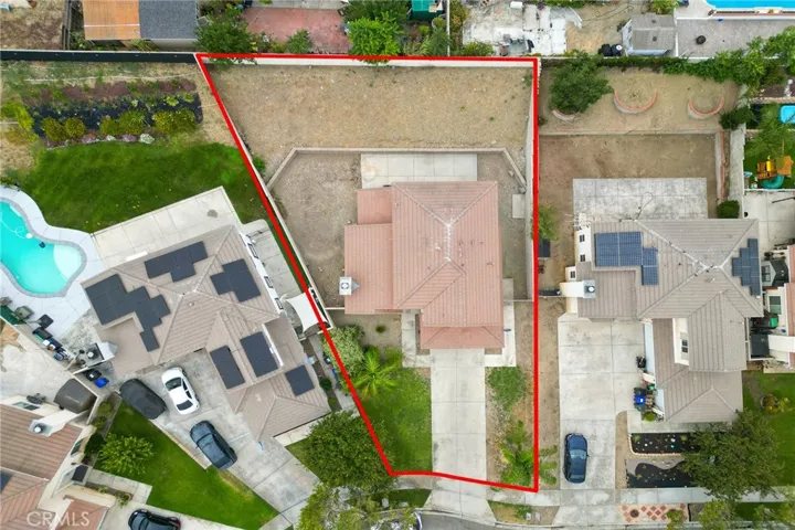 15828 Dianthus, Fontana, California 92335