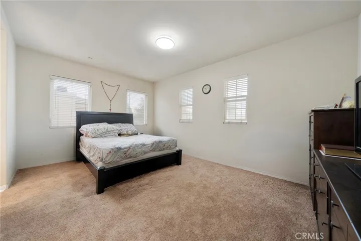 15828 Dianthus, Fontana, California 92335
