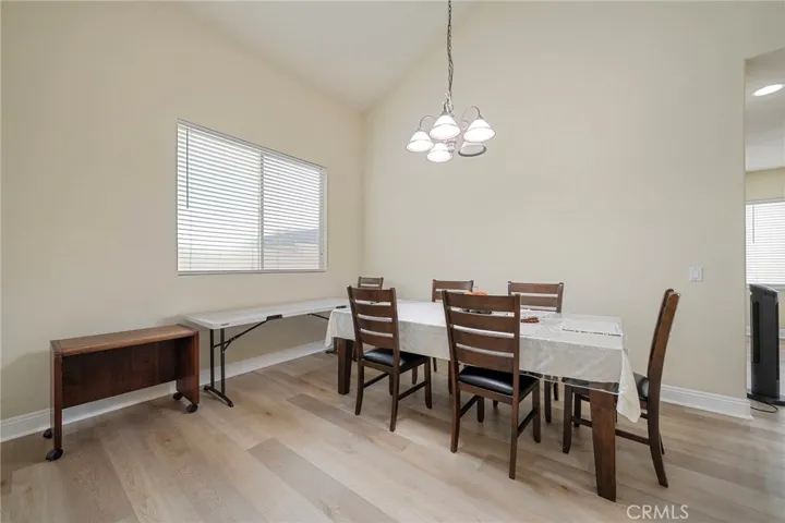 15828 Dianthus, Fontana, California 92335