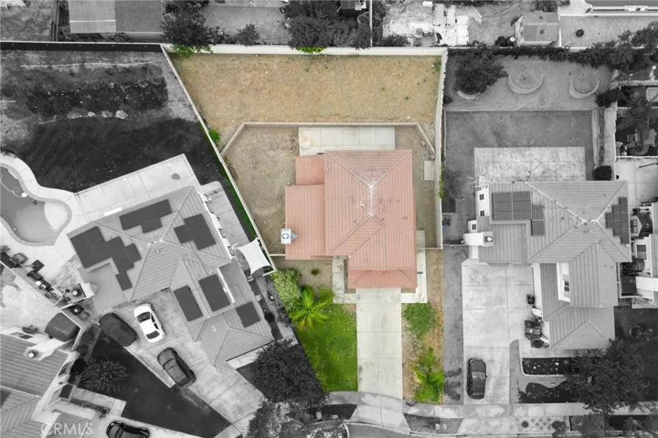 15828 Dianthus, Fontana, California 92335