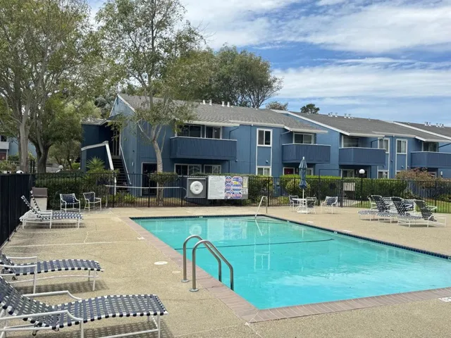 1126 Cherry Avenue 3, San Bruno, California 94066