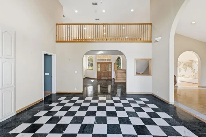 245 Heacox Road, Woodside, California 94062