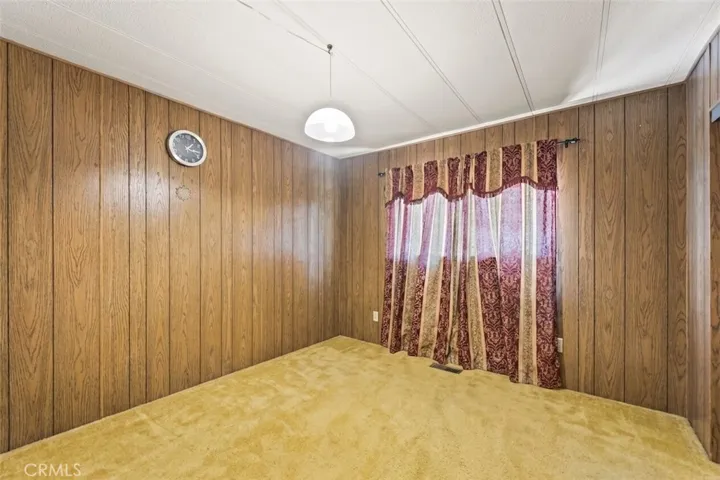 Additional Bedroom (2nd Bedroom)