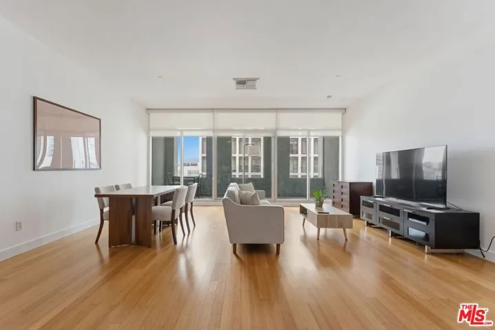 3810 Wilshire Boulevard 602, Los Angeles, California 90010