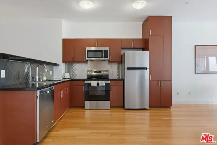 3810 Wilshire Boulevard 602, Los Angeles, California 90010
