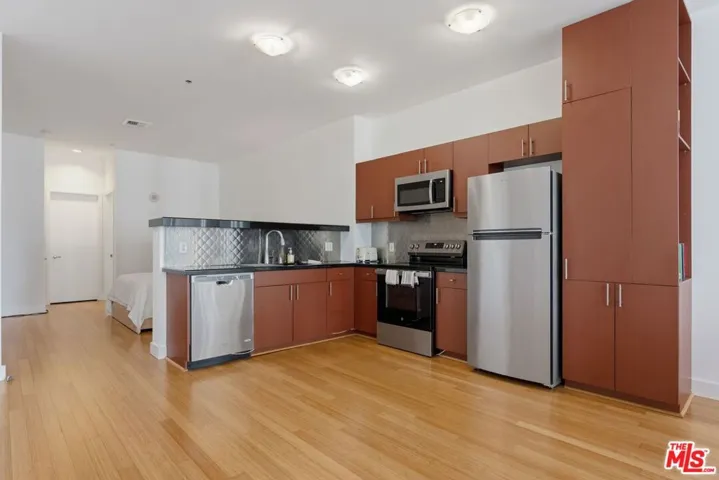 3810 Wilshire Boulevard 602, Los Angeles, California 90010