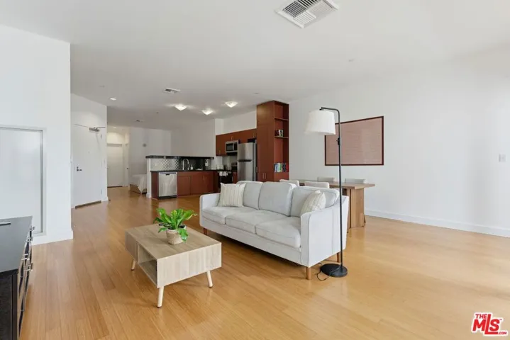 3810 Wilshire Boulevard 602, Los Angeles, California 90010