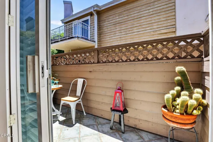 15-web-or-mls-306 Alpine St_MEDIA360VR-1
