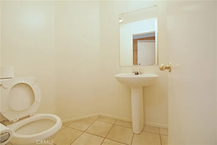 274 Settlers Rd, Upland, California 91786