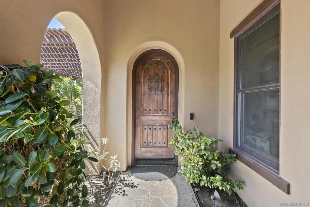 9572 Welk View Dr, Escondido, California 92026 — photo 5