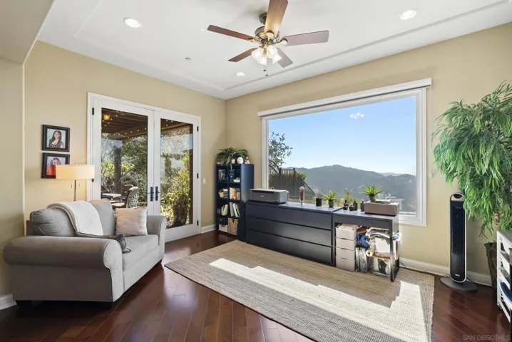 9572 Welk View Dr, Escondido, California 92026
