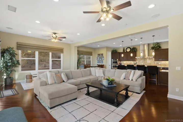 9572 Welk View Dr, Escondido, California 92026
