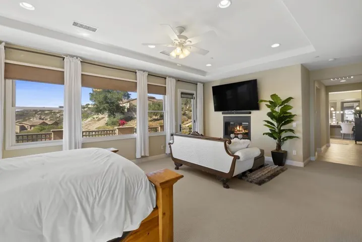 9572 Welk View Dr, Escondido, California 92026