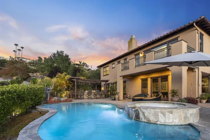 9572 Welk View Dr, Escondido, California 92026