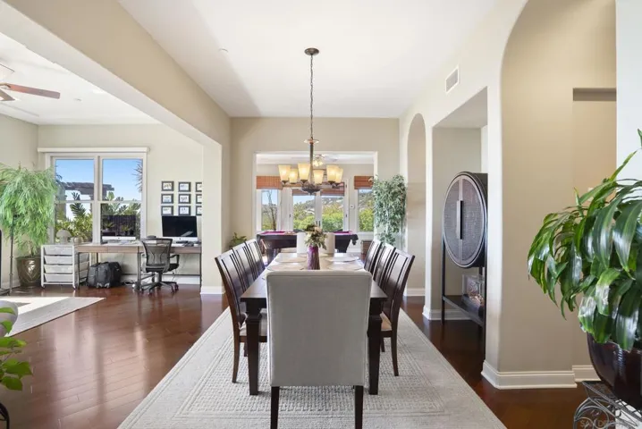 9572 Welk View Dr, Escondido, California 92026