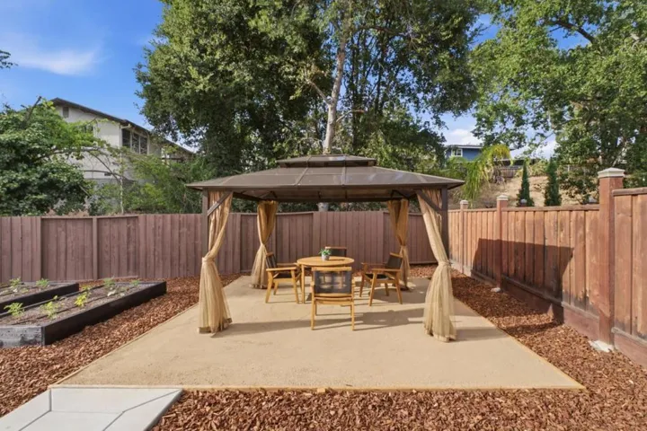 444 Amaral Circle, Pleasanton, California 94566