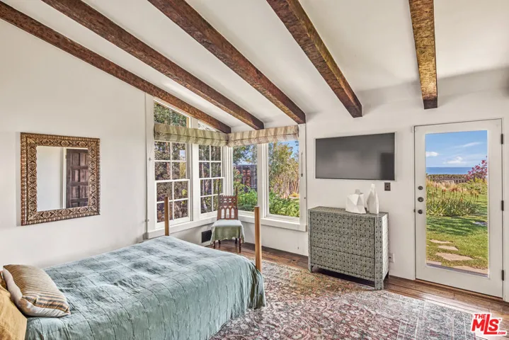 28980 Cliffside Drive, Malibu, California 90265