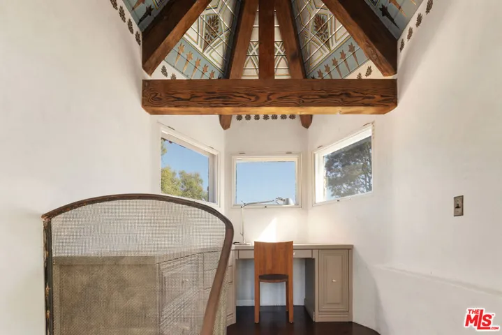 28980 Cliffside Drive, Malibu, California 90265