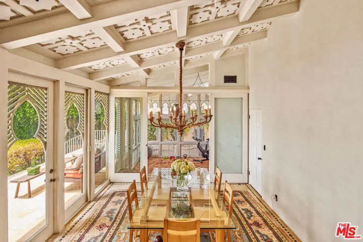28980 Cliffside Drive, Malibu, California 90265