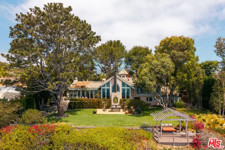 28980 Cliffside Drive, Malibu, California 90265